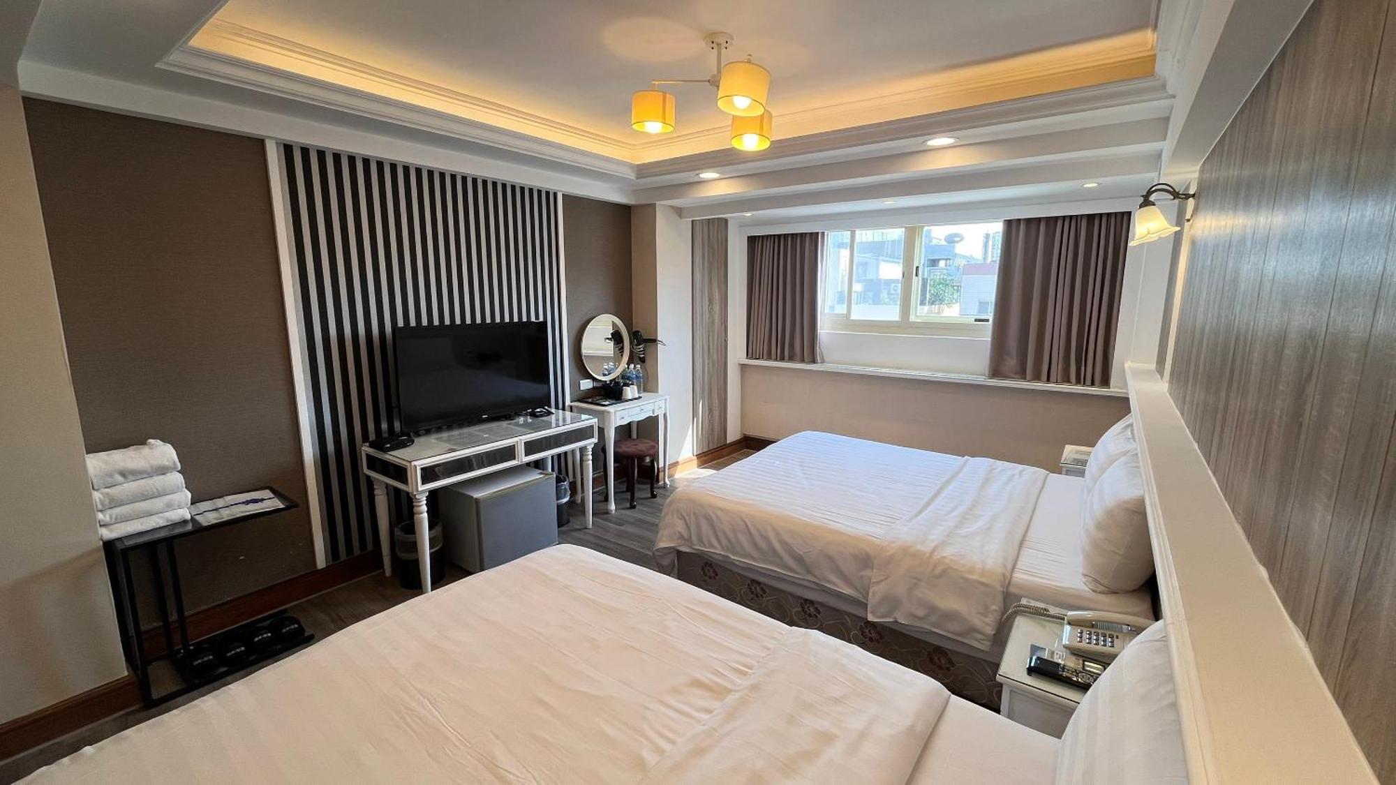 Migo Hotel Тайчжун Екстер'єр фото